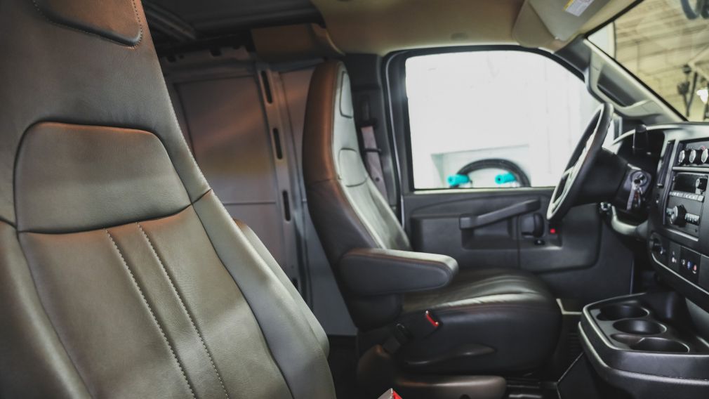 Chevrolet Express RWD 2500 135&Prime; 2024 d&rsquo;occasion à vendre - 22