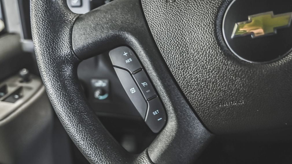 Chevrolet Express RWD 2500 135&Prime; 2024 d&rsquo;occasion à vendre - 16