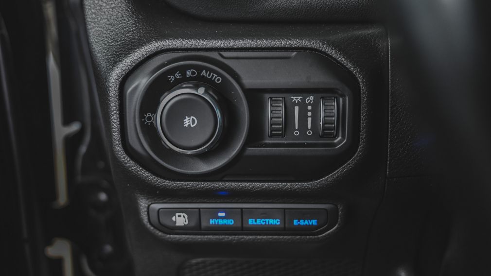 Jeep Wrangler Unlimited Sahara 2021 d&rsquo;occasion à vendre - 26