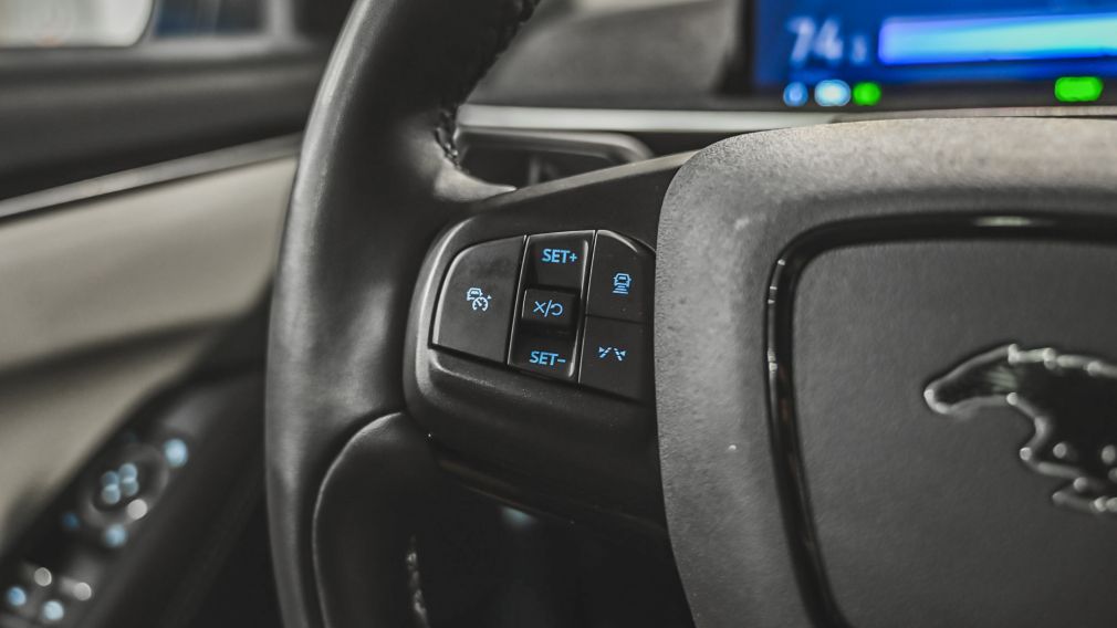 Ford Mustang Mach-E Premium 2024 d&rsquo;occasion à vendre - 17