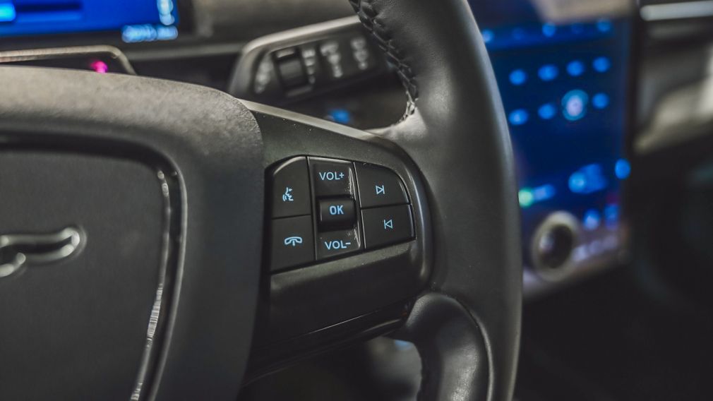 Ford Mustang Mach-E Premium 2024 d&rsquo;occasion à vendre - 18