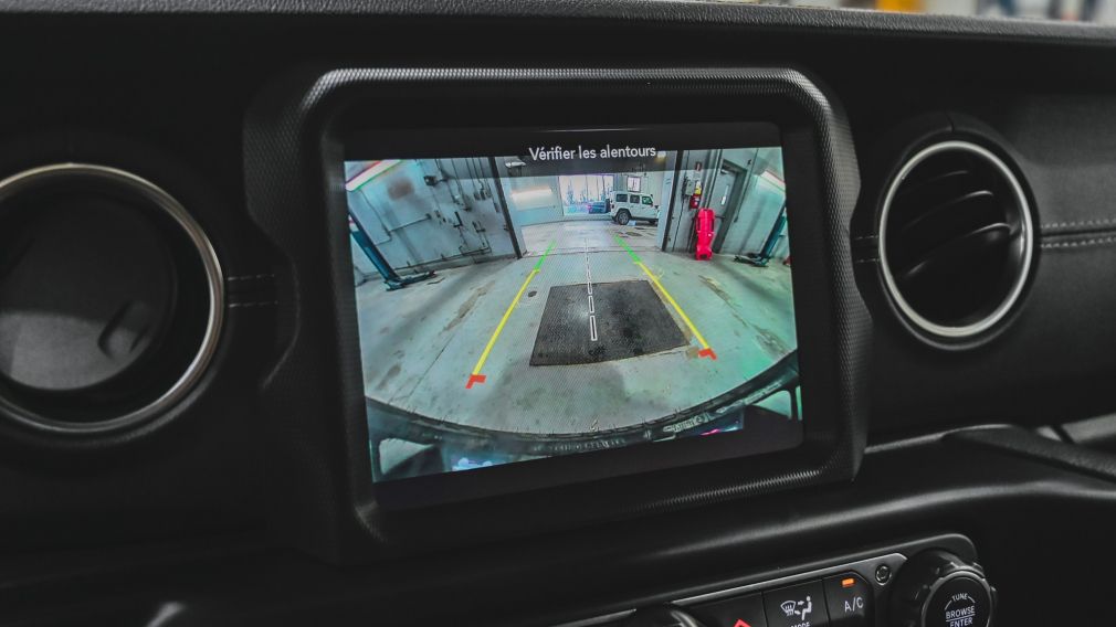 Jeep Wrangler Unlimited Sahara 2022 d&rsquo;occasion à vendre - 25