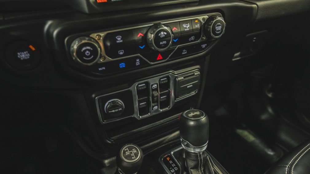Jeep Wrangler Unlimited Sahara 2022 d&rsquo;occasion à vendre - 26