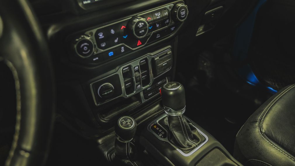 Jeep Wrangler Sahara 2023 d&rsquo;occasion à vendre - 27