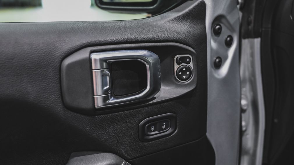 Jeep Wrangler Sahara 2023 d&rsquo;occasion à vendre - 16