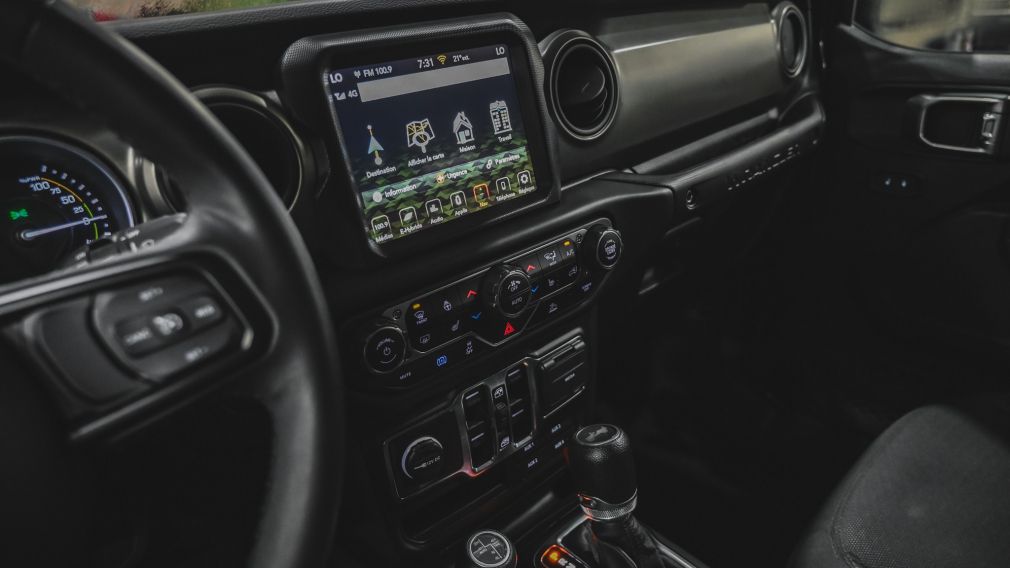 Jeep Wrangler Willys 2023 d&rsquo;occasion à vendre - 23