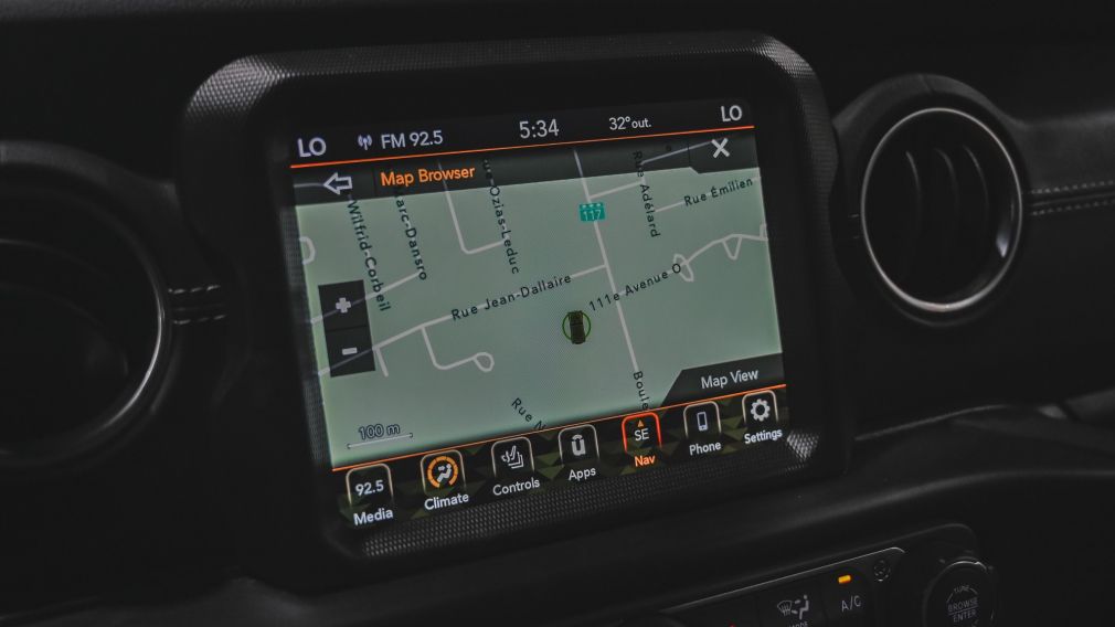 Jeep Wrangler Unlimited Sahara 2022 d&rsquo;occasion à vendre - 24