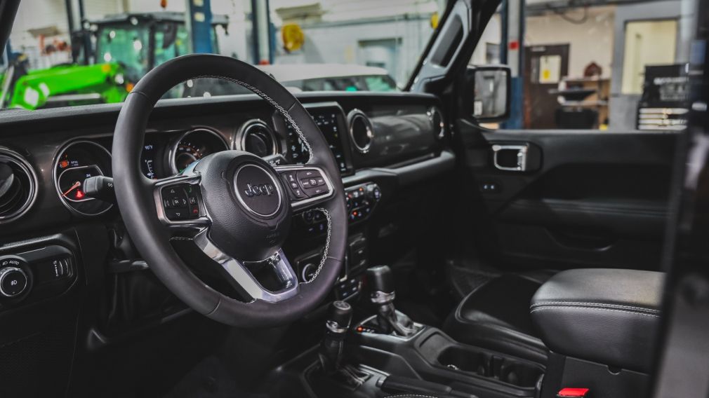 Jeep Wrangler Sahara 2023 d&rsquo;occasion à vendre - 13