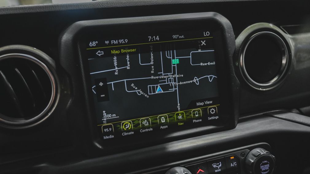 Jeep Wrangler Sahara 2023 d&rsquo;occasion à vendre - 21