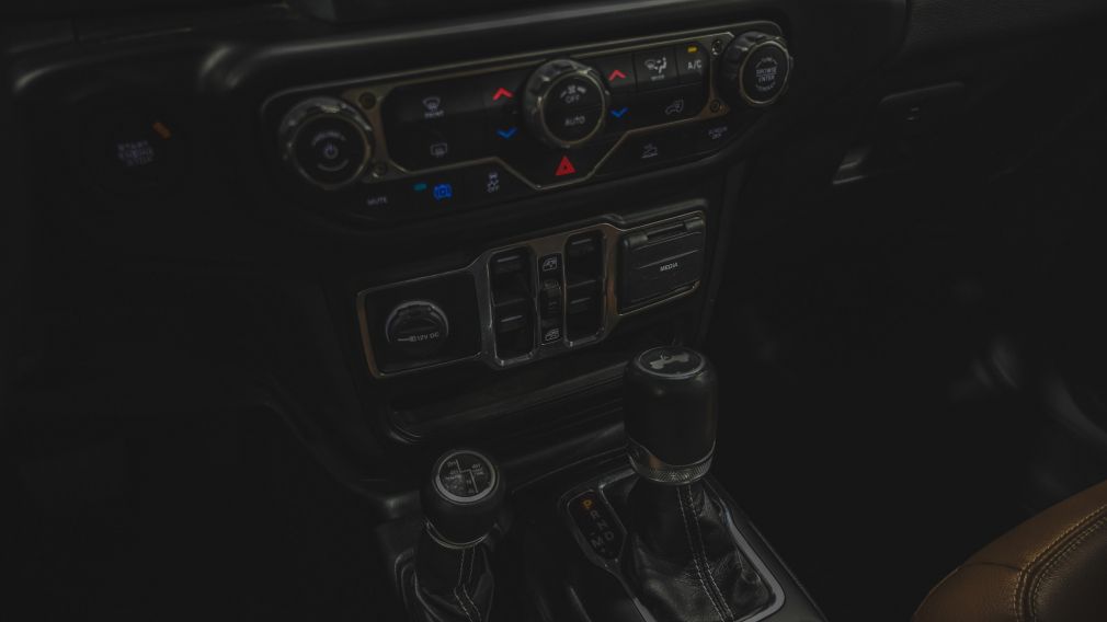 Jeep Wrangler Unlimited Sahara 2022 d&rsquo;occasion à vendre - 25