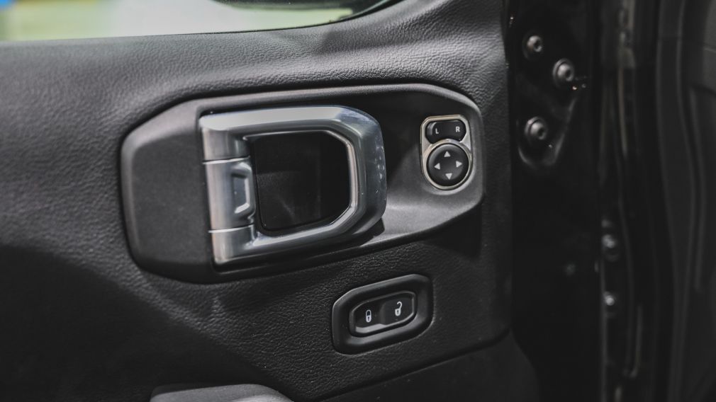 Jeep Wrangler Unlimited Rubicon 2022 d&rsquo;occasion à vendre - 17
