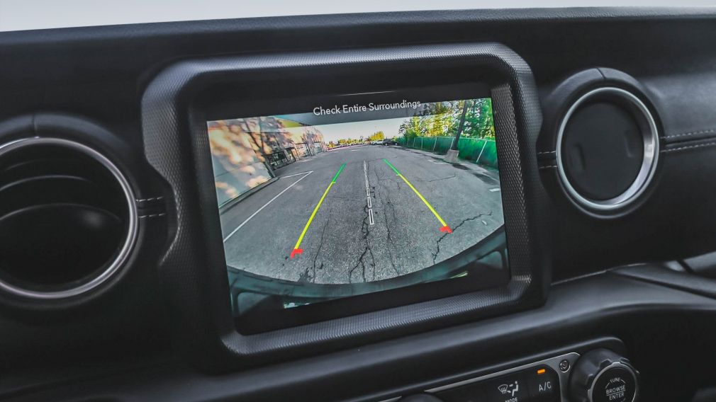Jeep Wrangler Sahara 2023 à vendre à Donnacona - 24
