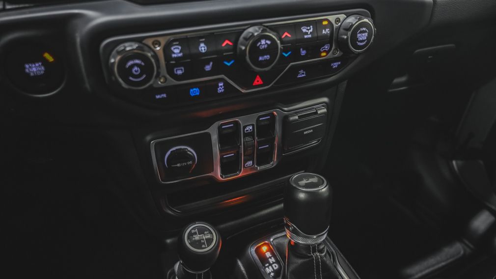 Jeep Wrangler Sahara 2023 d&rsquo;occasion à vendre - 25