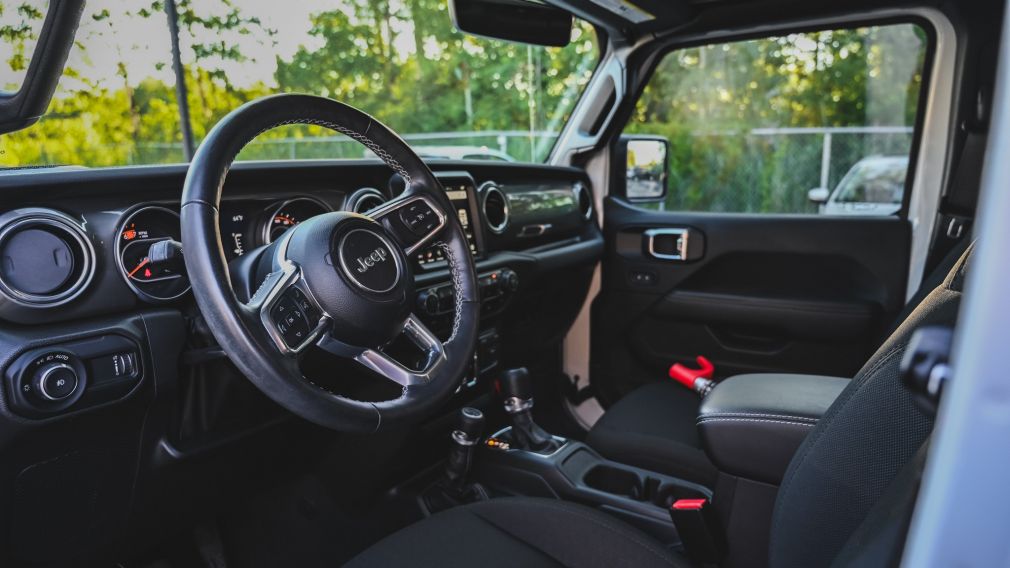 Jeep Wrangler Sahara 2023 d&rsquo;occasion à vendre - 13
