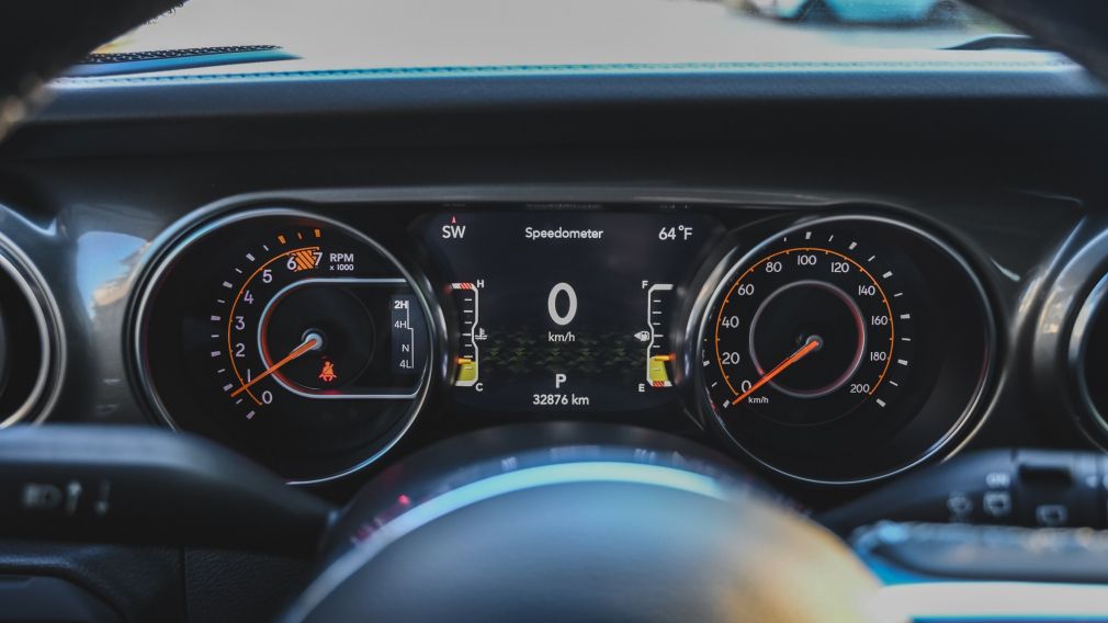 Jeep Wrangler Sahara 2023 d&rsquo;occasion à vendre - 18