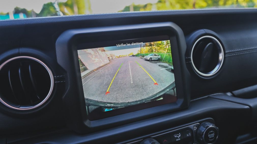 Jeep Wrangler Unlimited Sahara 2022 d&rsquo;occasion à vendre - 24