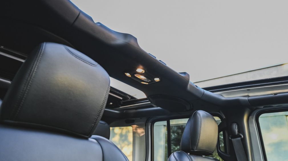 Jeep Wrangler Unlimited Sahara 2022 d&rsquo;occasion à vendre - 36
