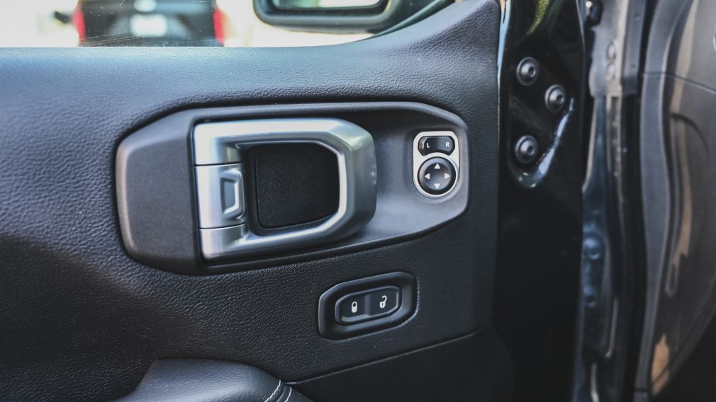 Jeep Wrangler Sahara 2023 d&rsquo;occasion à vendre - 14
