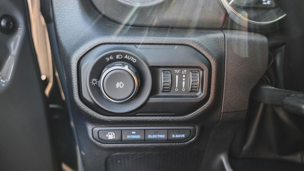Jeep Wrangler Unlimited Sahara 2022 d&rsquo;occasion à vendre - 27