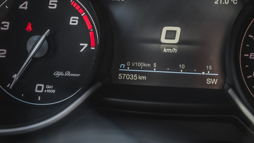 Alfa Romeo Stelvio Veloce 2023 à vendre à Donnacona - 21
