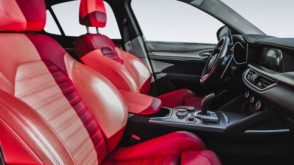 Alfa Romeo Stelvio Veloce 2023 à vendre à Donnacona - 26