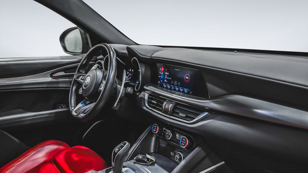 Alfa Romeo Stelvio Veloce 2023 d&rsquo;occasion à vendre - 26