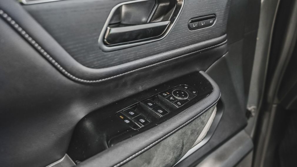 Infiniti QX80 SPORT 2026 d&rsquo;occasion à vendre - 15