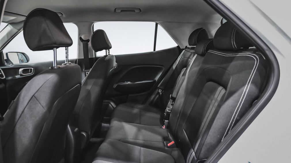 Hyundai Venue Preferred 2025 d&rsquo;occasion à vendre - 22