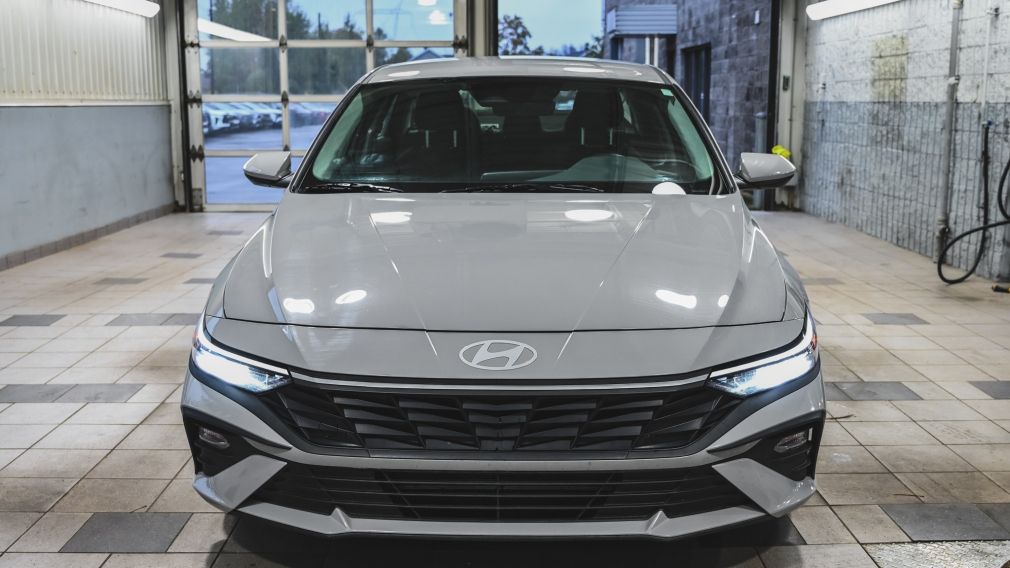 Hyundai Elantra Essential 2025 d&rsquo;occasion à vendre - 2