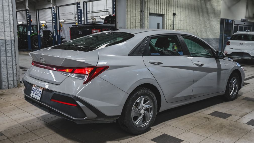 Hyundai Elantra Essential 2025 d&rsquo;occasion à vendre - 7