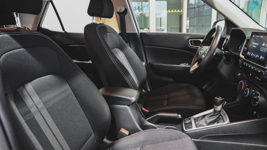 Hyundai Venue Preferred 2025 d&rsquo;occasion à vendre - 25