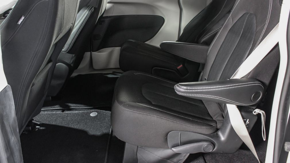 Chrysler Grand Caravan SXT 2023 d&rsquo;occasion à vendre - 13