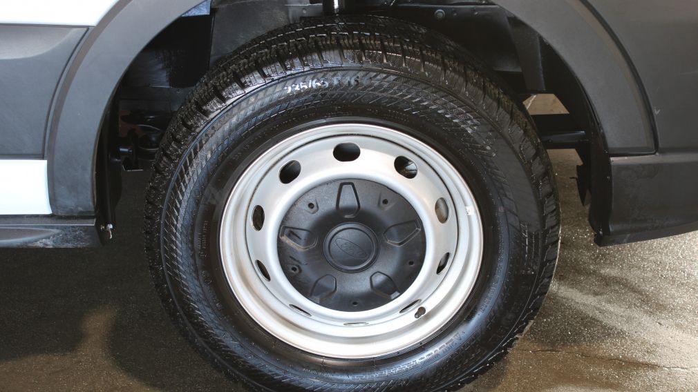Ford TRANSIT T-250 148&Prime; Low Rf 9070 GVWR RWD 2024 d&rsquo;occasion à vendre - 8