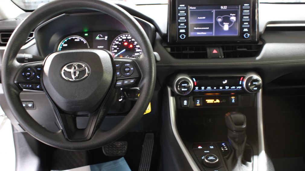 Toyota Rav 4 Hybrid LE 2021 d&rsquo;occasion à vendre - 17