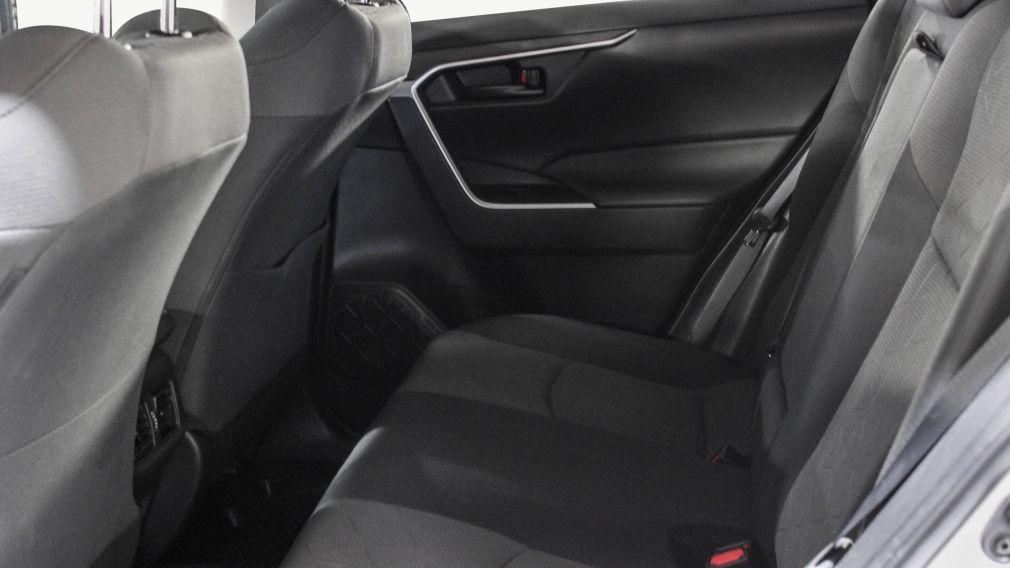 Toyota Rav 4 Hybrid LE 2021 d&rsquo;occasion à vendre - 14