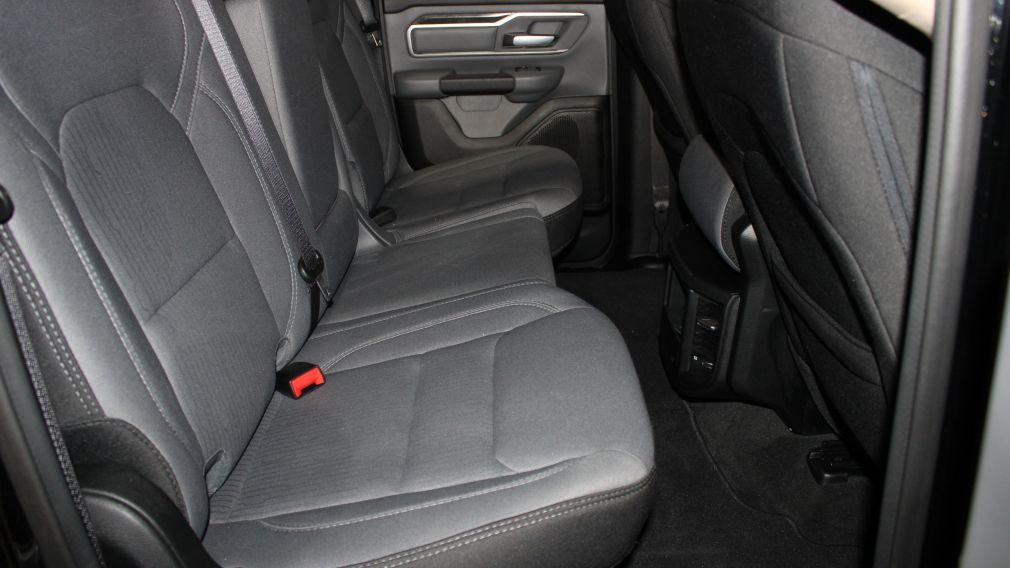 Dodge Ram Big Horn 2020 d&rsquo;occasion à vendre - 38