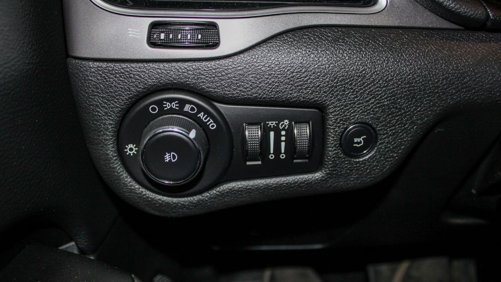 Jeep Cherokee Limited 2019 d&rsquo;occasion à vendre - 19