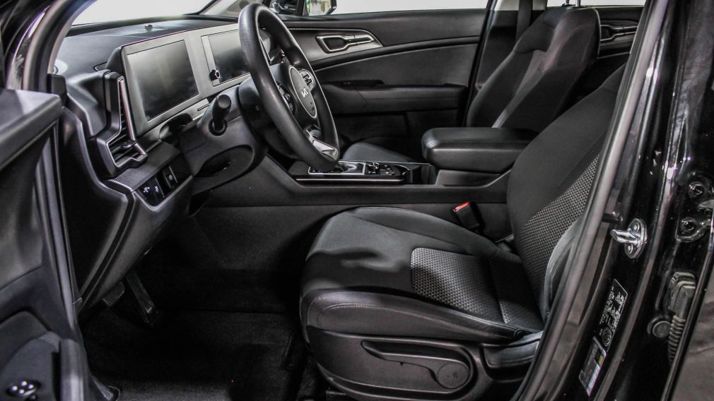 Kia Sportage LX 2023 d&rsquo;occasion à vendre - 9