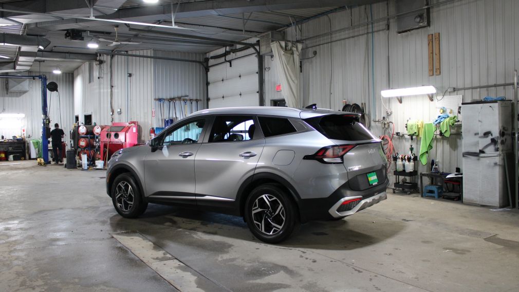 Kia Sportage LX 2023 d&rsquo;occasion à vendre - 4
