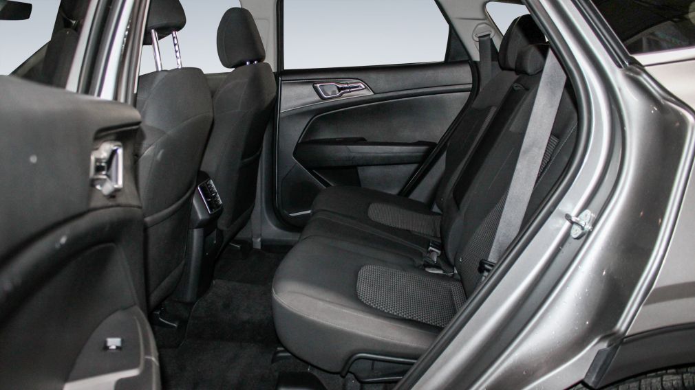 Kia Sportage LX 2023 d&rsquo;occasion à vendre - 8