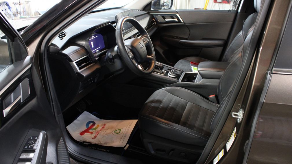 Mitsubishi Outlander SEL 2024 d&rsquo;occasion à vendre - 12