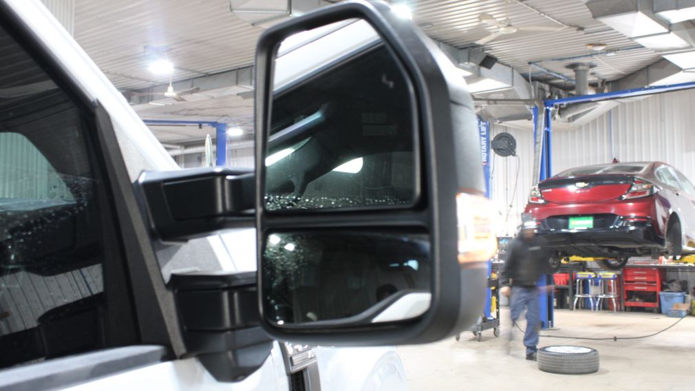 Ford F150 XLT 2022 d&rsquo;occasion à vendre - 10