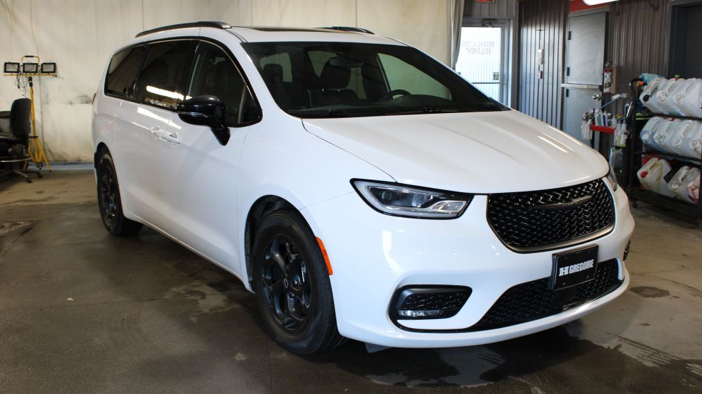 Chrysler Pacifica Limited 2025 d&rsquo;occasion à vendre