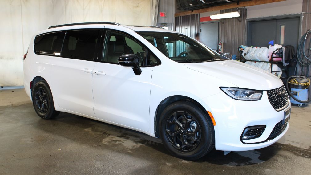 Chrysler Pacifica Limited 2025 d&rsquo;occasion à vendre - 9