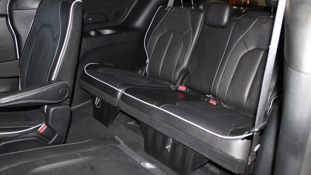 Chrysler Pacifica Limited 2025 d&rsquo;occasion à vendre - 15