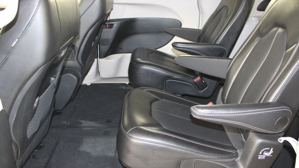 Chrysler Pacifica Touring-L 2024 d&rsquo;occasion à vendre - 11