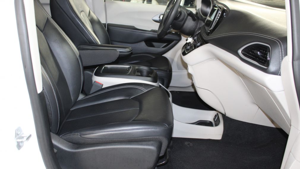 Chrysler Pacifica Touring-L 2024 d&rsquo;occasion à vendre - 13