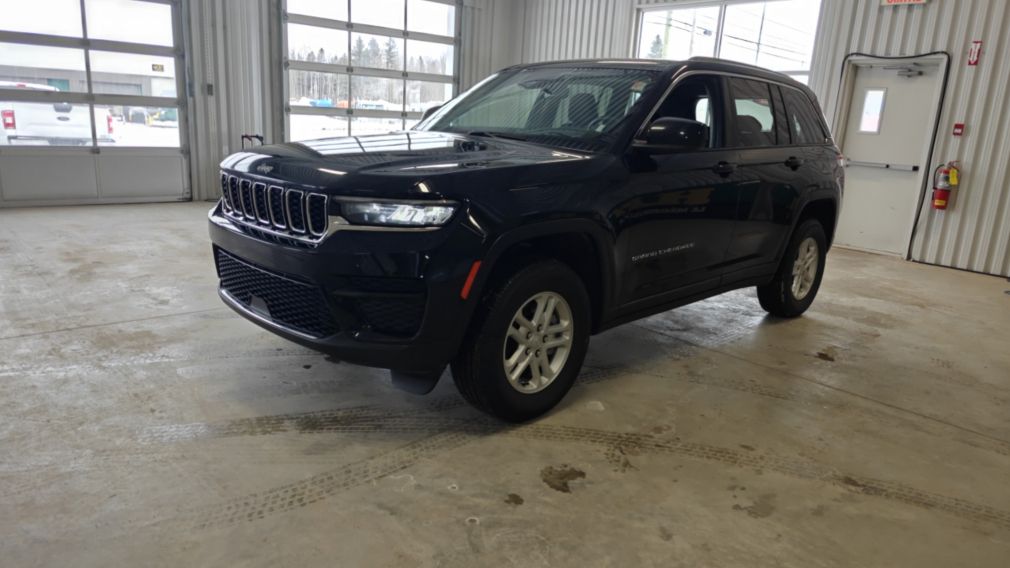 Jeep Grand Cherokee Laredo 2023 d&rsquo;occasion à vendre - 3