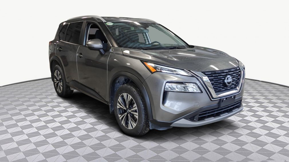 Nissan Rogue SV Moonroof