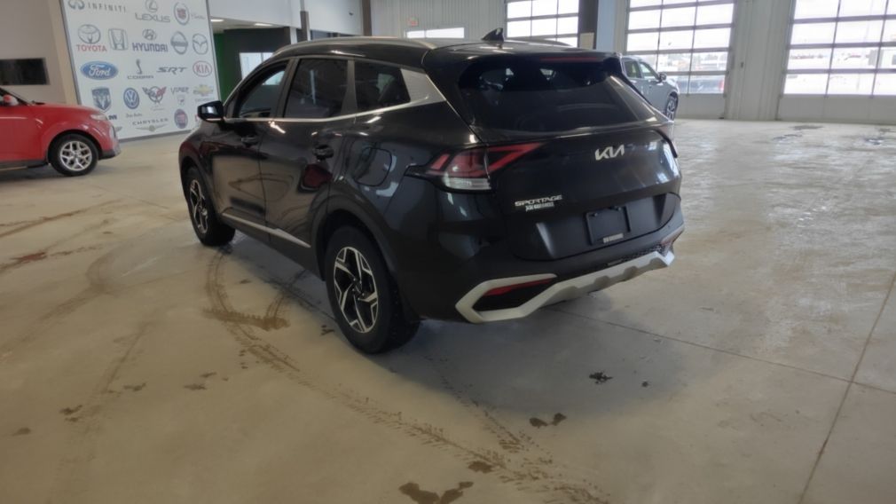 Kia Sportage LX 2023 d&rsquo;occasion à vendre - 5